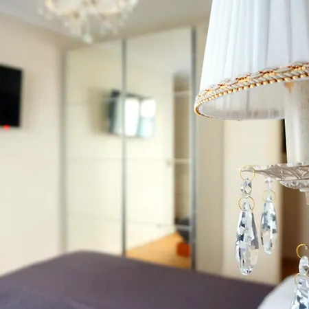 Rue Lauriston - 16 Apartamento