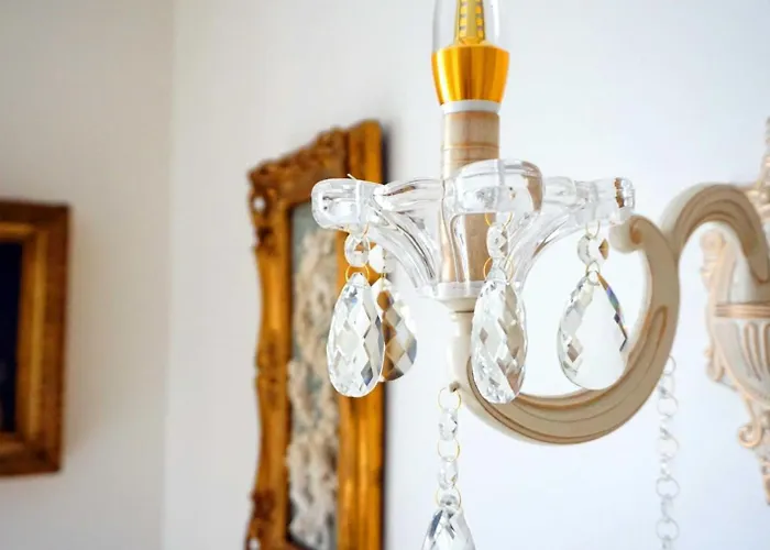 شقة With Parisian Ambience In Elegant 16th Arrondissement *