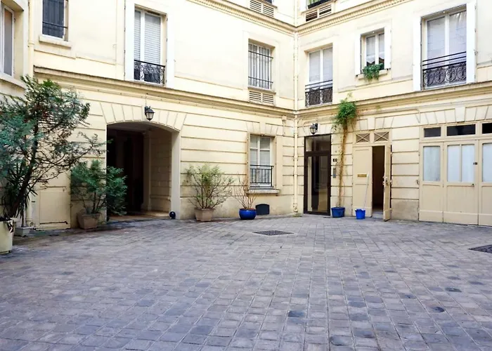 شقة With Parisian Ambience In Elegant 16th Arrondissement باريس